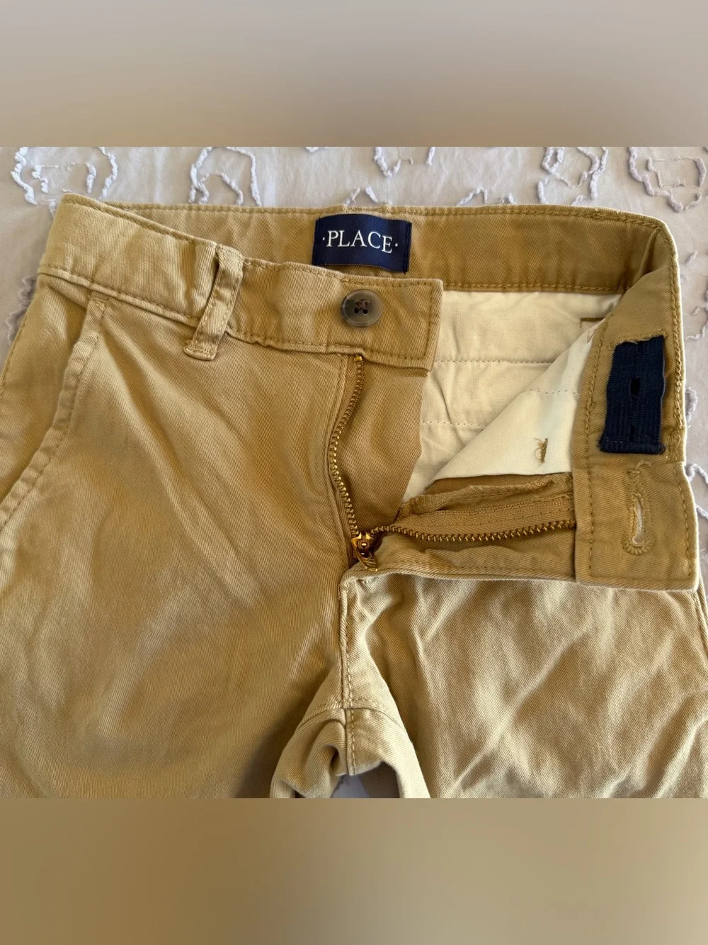 The Children’s Place Boys Slim Chino Pants Lot of 2 Khaki Tan Black Size 6 Slim